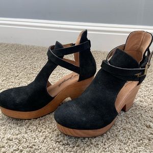 Never worn Free People Cedar Clog